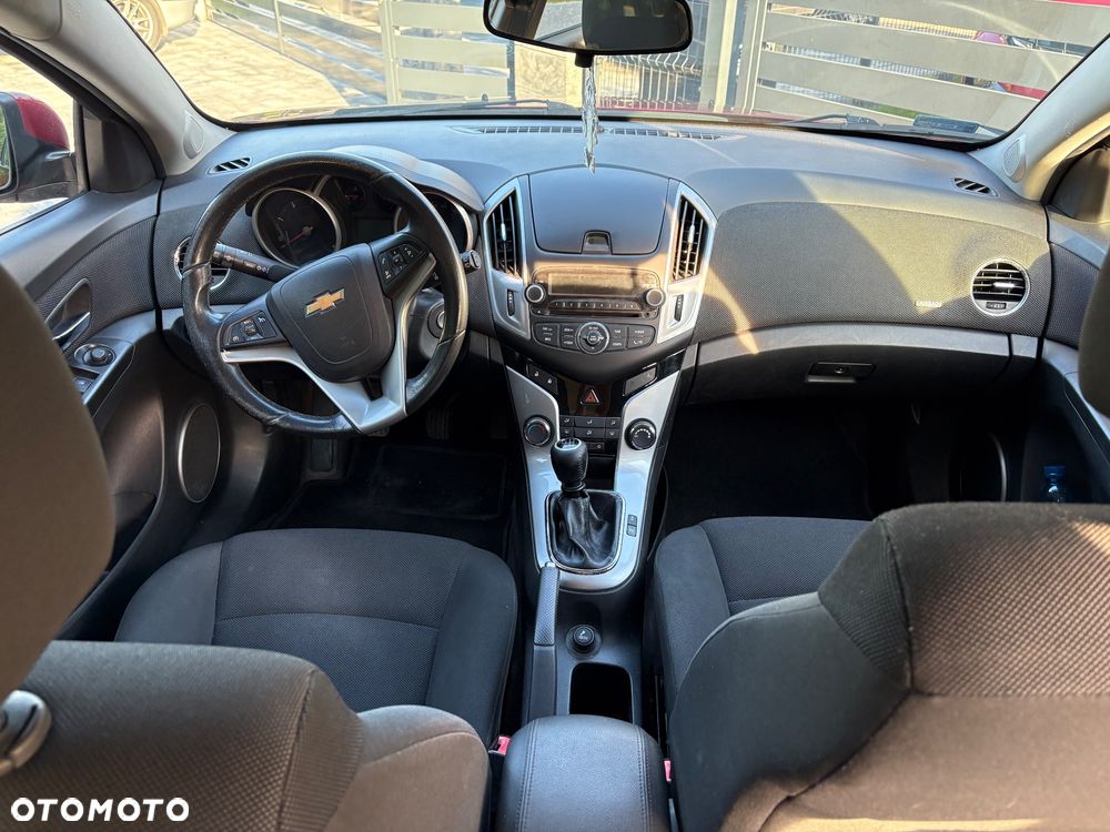 Chevrolet Cruze 1.7 D LT+ Premium - 12