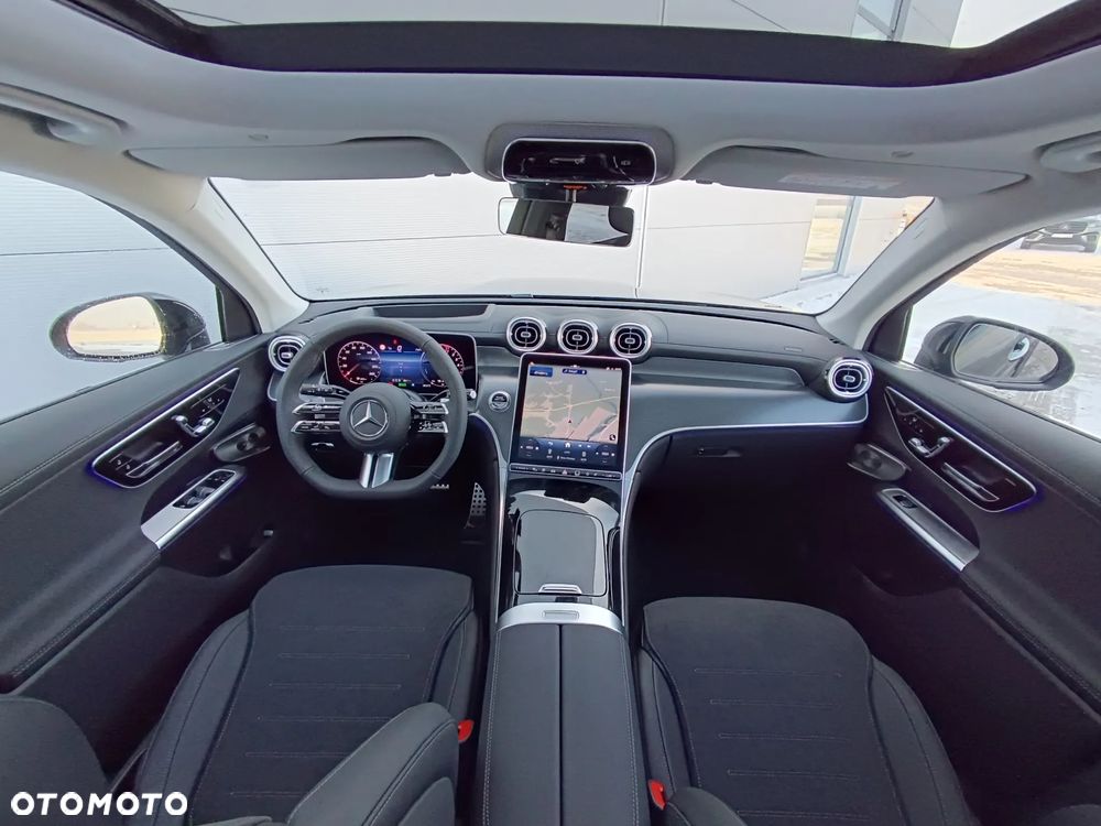 Mercedes-Benz GLC - 7