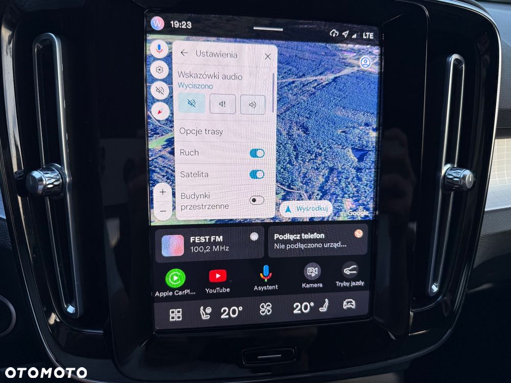 Volvo XC 40 B3 B DKG Plus Dark - 34
