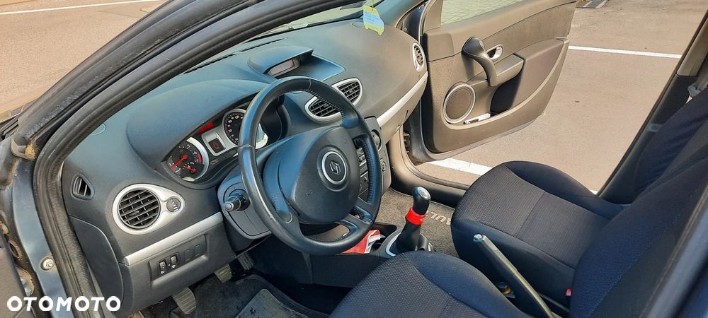 Renault Clio - 4