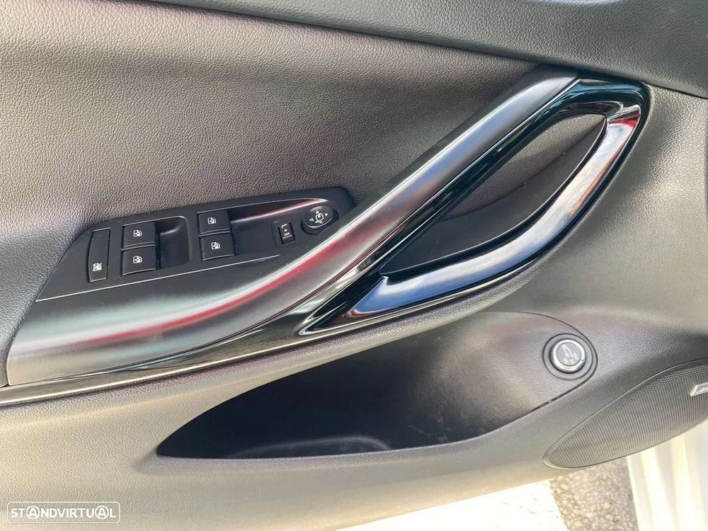 Opel Astra Sports Tourer 1.5 D S&S GS Line - 10