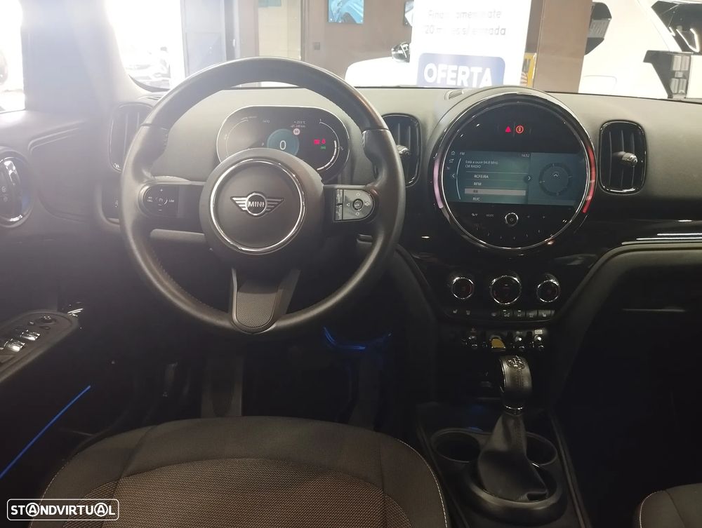 MINI Countryman Cooper SE ALL4 Auto - 15