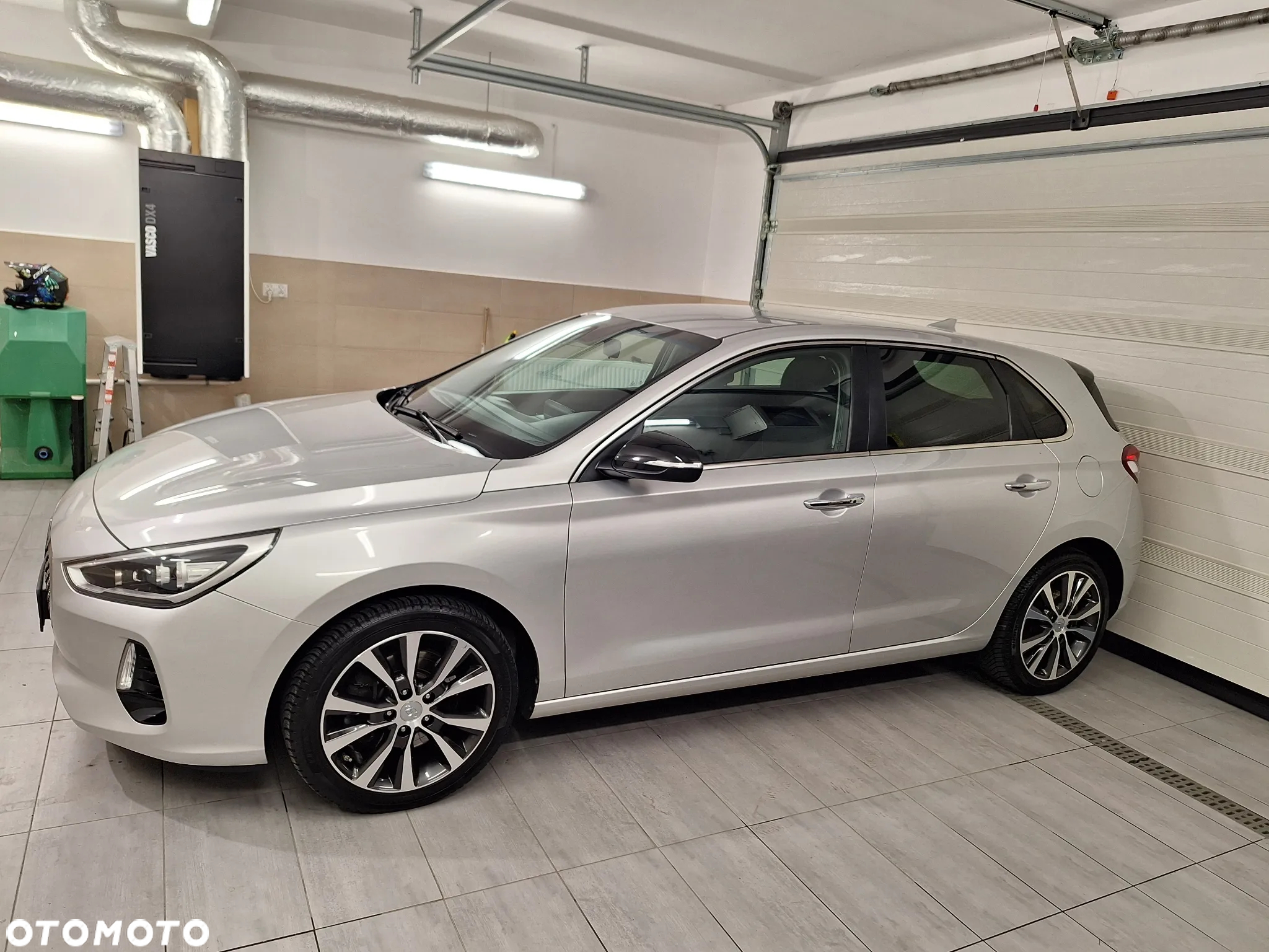 Hyundai i30 1.4 T-GDI Premiere Luxury - 7