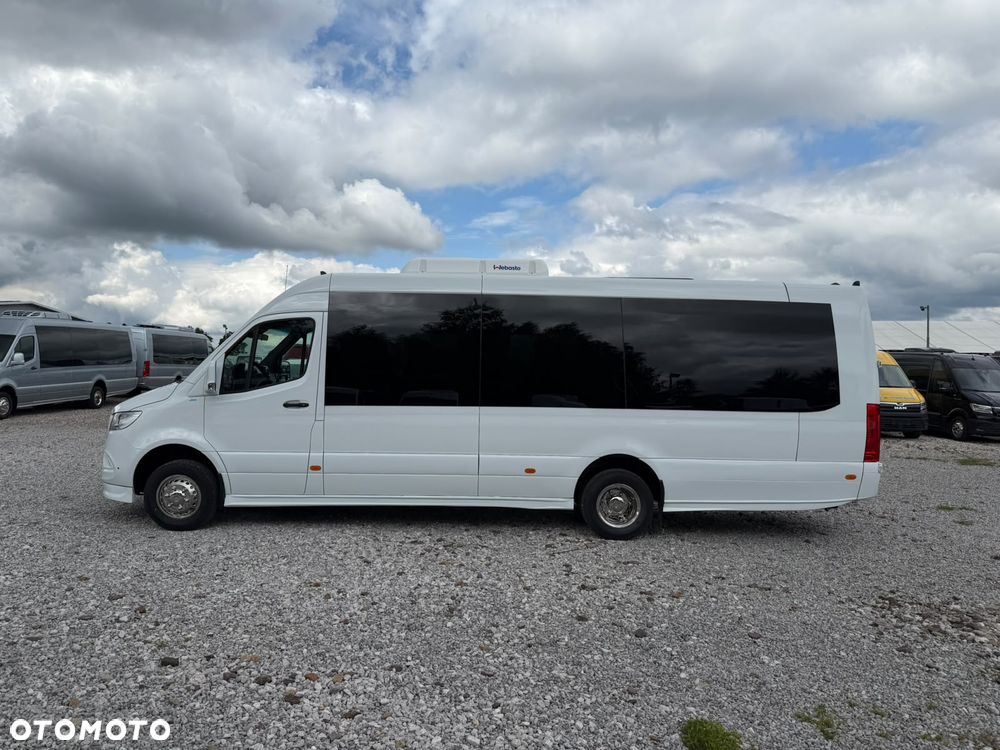 Mercedes-Benz Sprinter 519 - 11