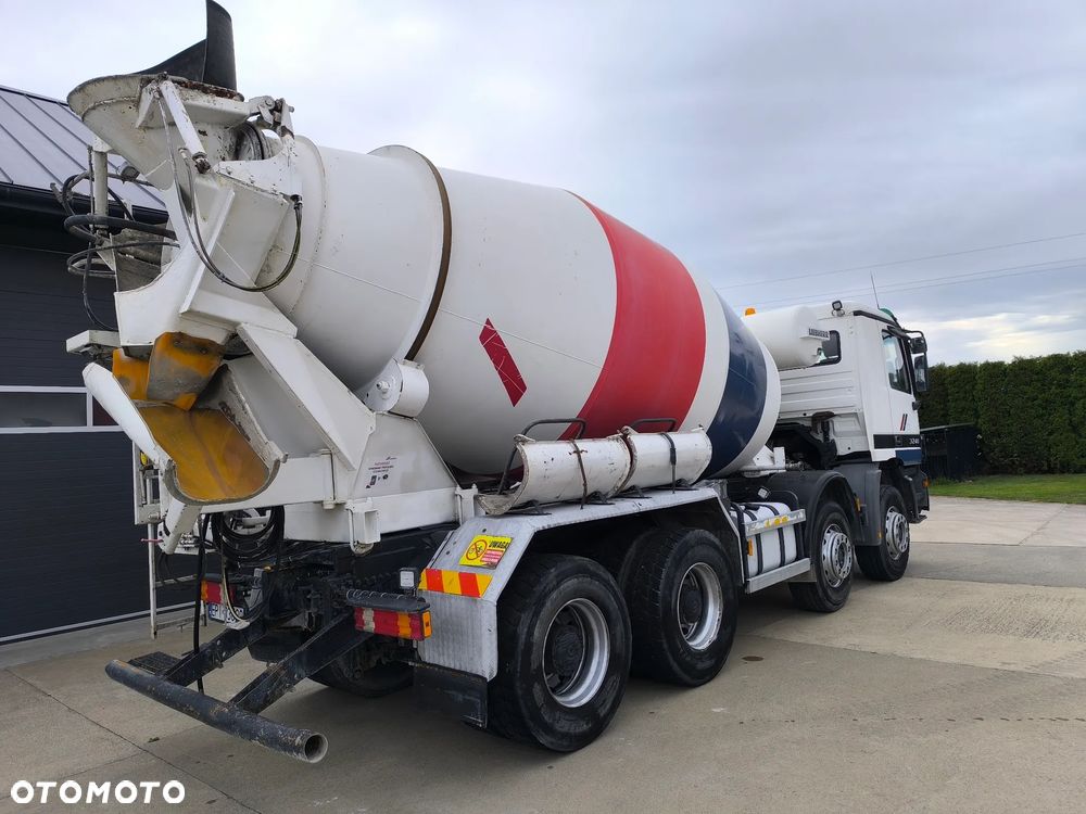 Mercedes-Benz Actros - 7