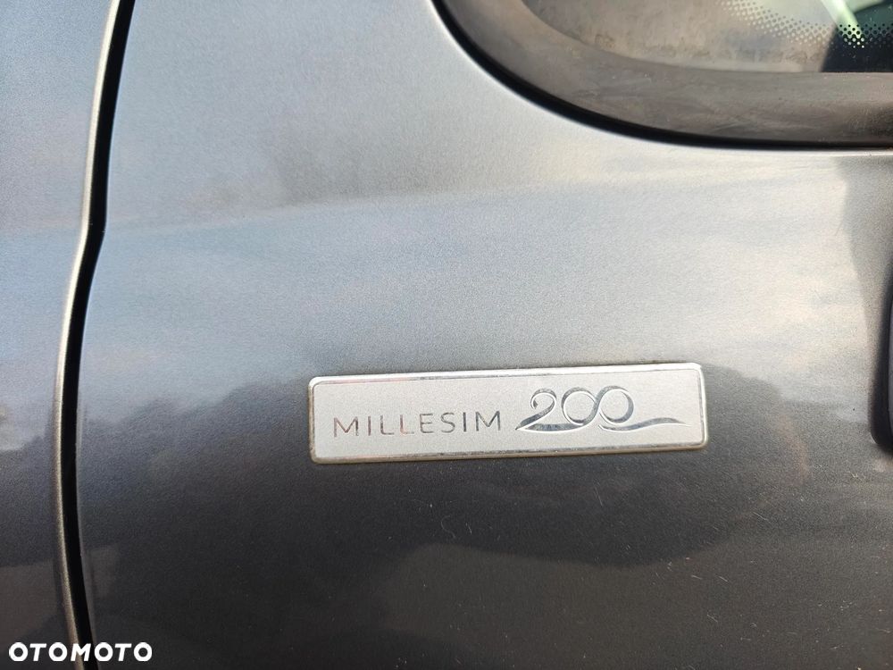 Peugeot 207 1.4 16V Trendy - 7