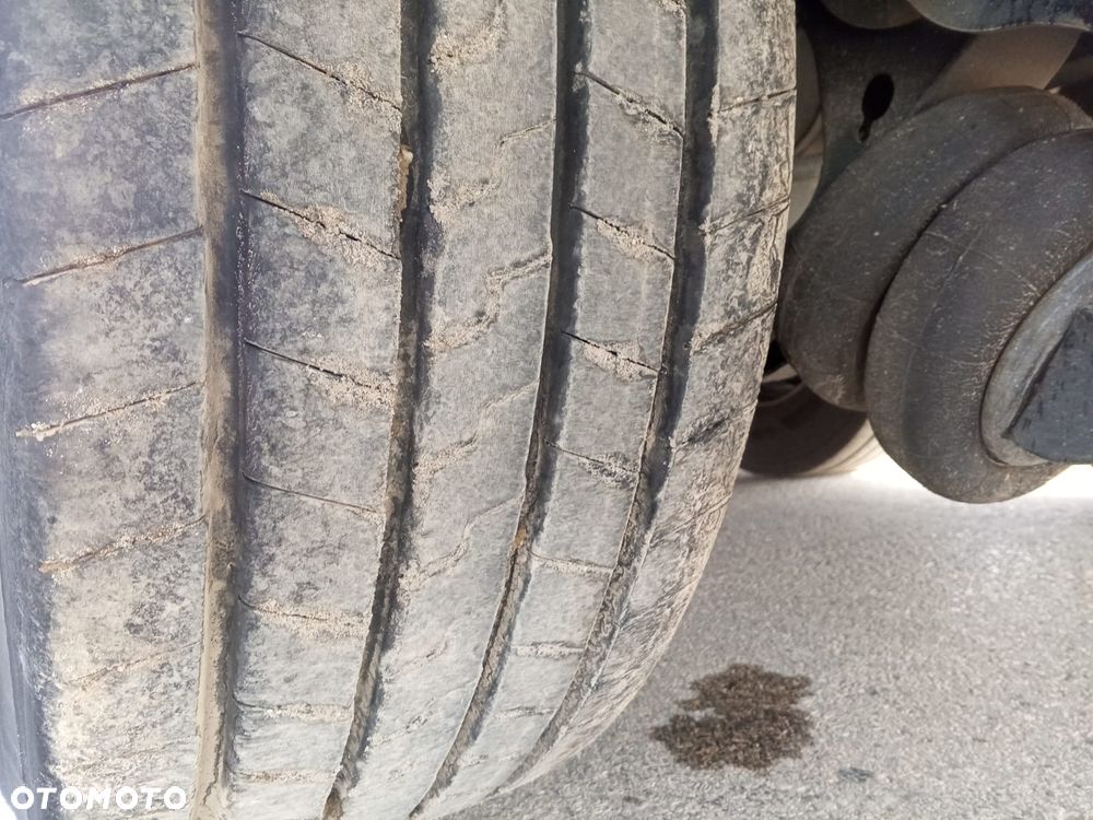 LeciTrailer FURGON/OŚ PODNOSZONA 2023 ROK/OPONY 90% - 8