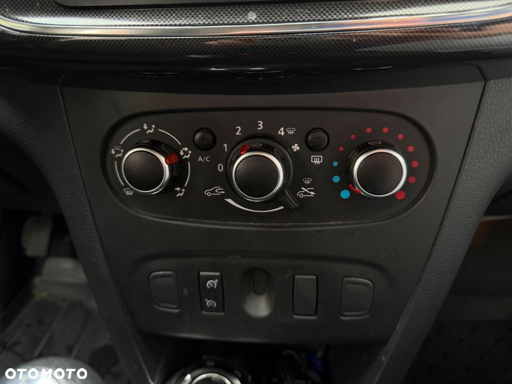 Dacia Logan 0.9 TCe Laureate S&S - 23
