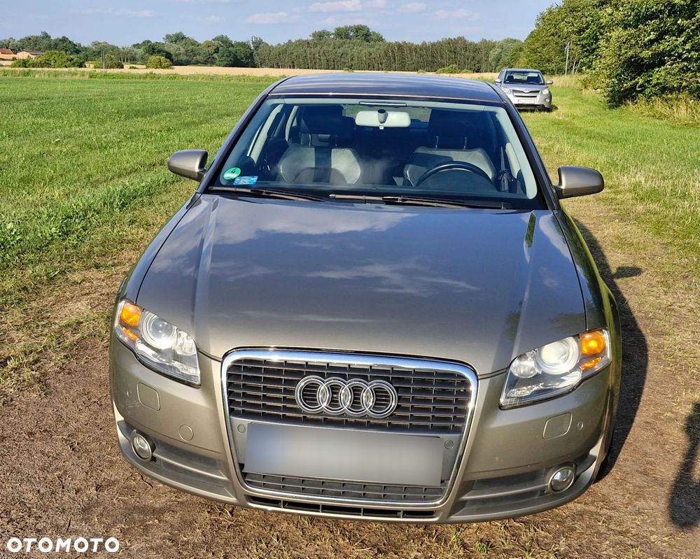 Audi A4 Limousine 2 - 3