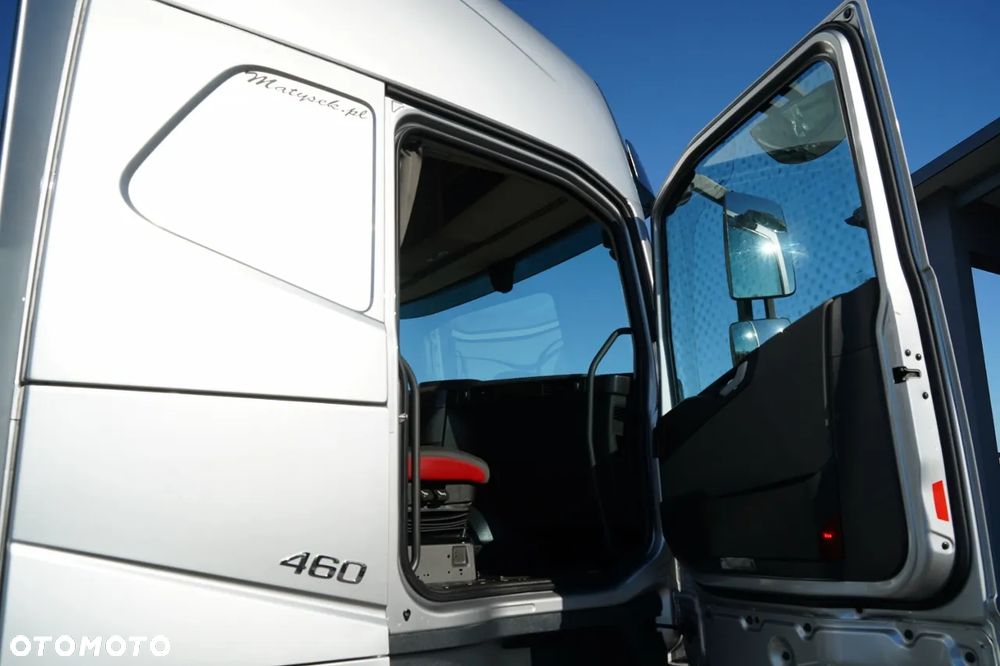 Volvo FH 460 / FIRANKA 7,3 M SOLÓWKA / MEGA / KLIMA POSTOJOWA / OŚ PODNOSZONA I SKRĘTNA / MOCNA PODŁOGA / - 34
