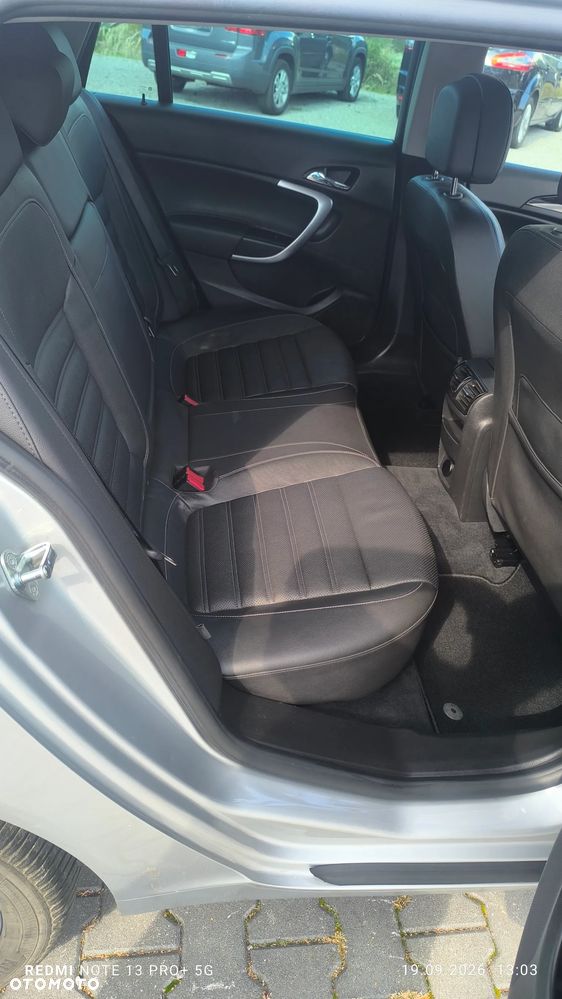 Opel Insignia 1.6 ECOTEC DI Turbo ecoFLEX Start/Stop Business Innovation - 31