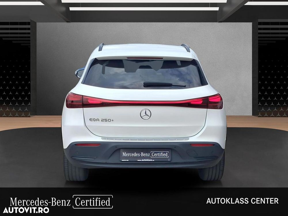 Mercedes-Benz EQA 250+ - 6