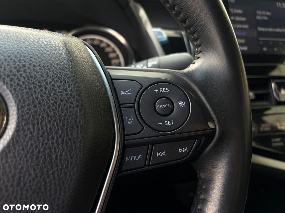 Toyota Camry 2.5 Hybrid Comfort CVT - 27