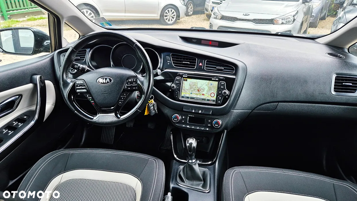 Kia Ceed Cee'd 1.6 GDI XL - 35