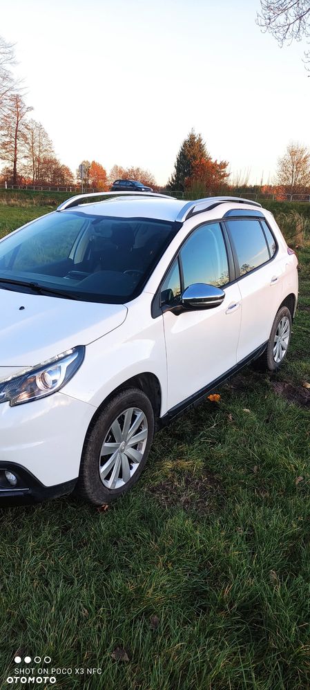 Peugeot 2008 1.2 Pure Tech GPF Style - 8