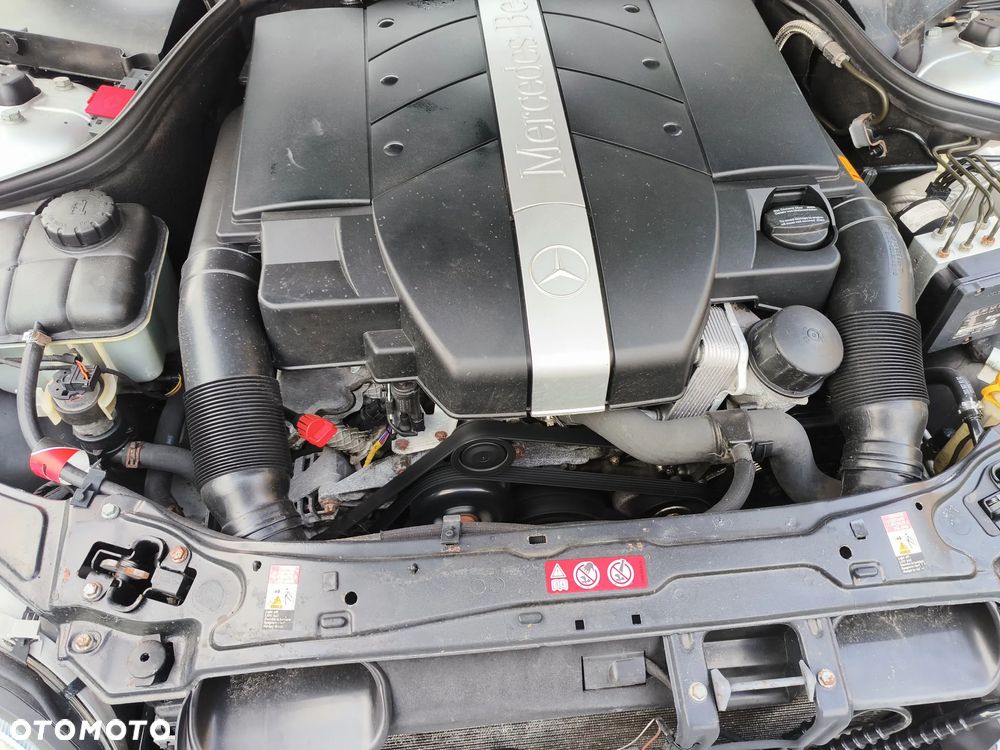 Mercedes-Benz Klasa C 320 4Matic Avantgarde Sport Edition - 37