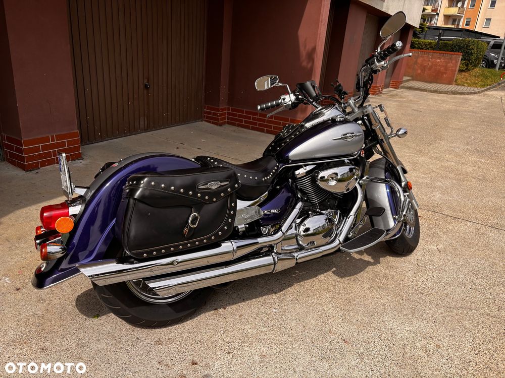 Suzuki VL 800 Volusia - Boulevard C50 - 2