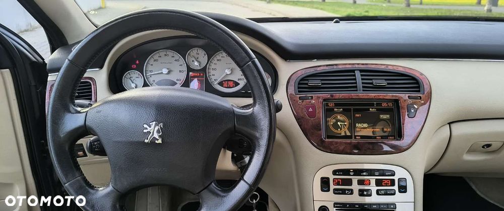 Peugeot 607 - 26