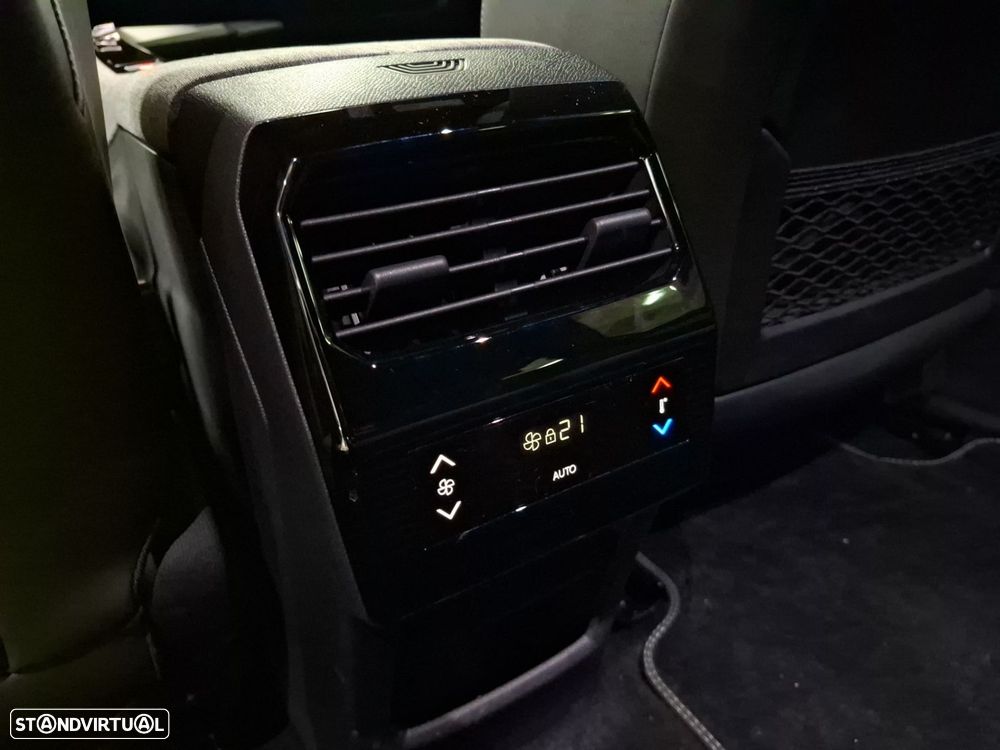 Peugeot E-5008 73 kWh GT - 27