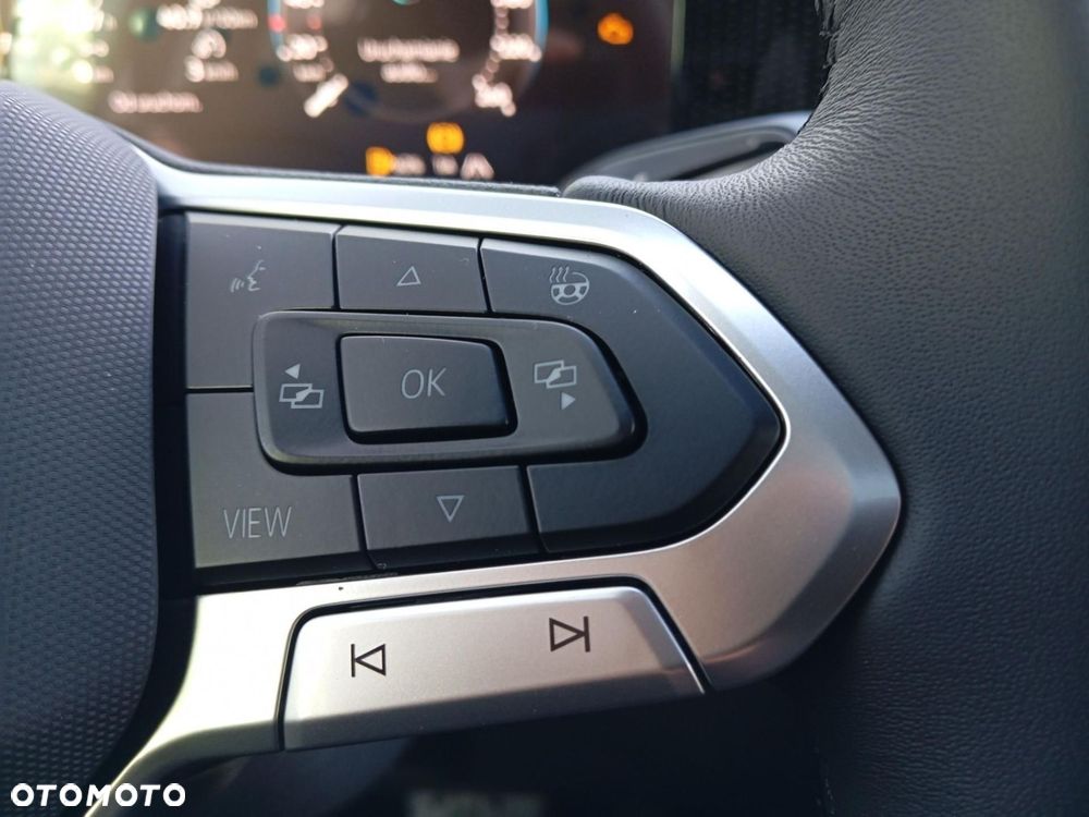 Volkswagen Tiguan - 14