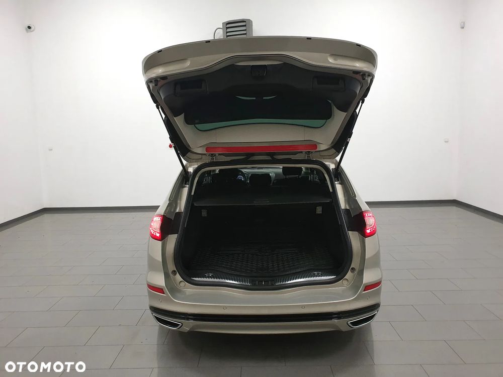 Ford Mondeo 2.0 TDCi Titanium - 5