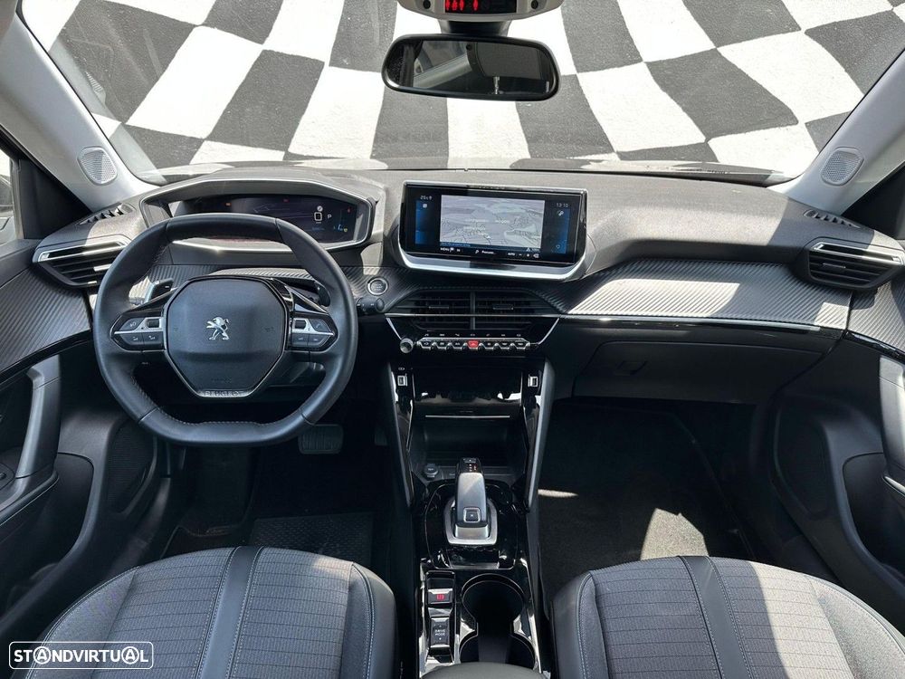 Peugeot 2008 1.5 BlueHDi Allure EAT8 - 2