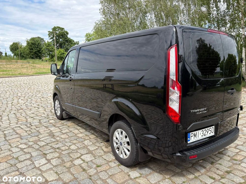 Ford TRANSIT CUSTOM - 10