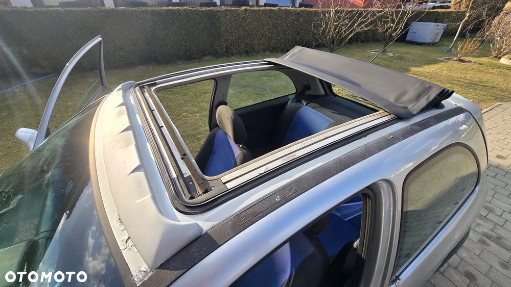 Opel Corsa 1.2 City 16v - 7