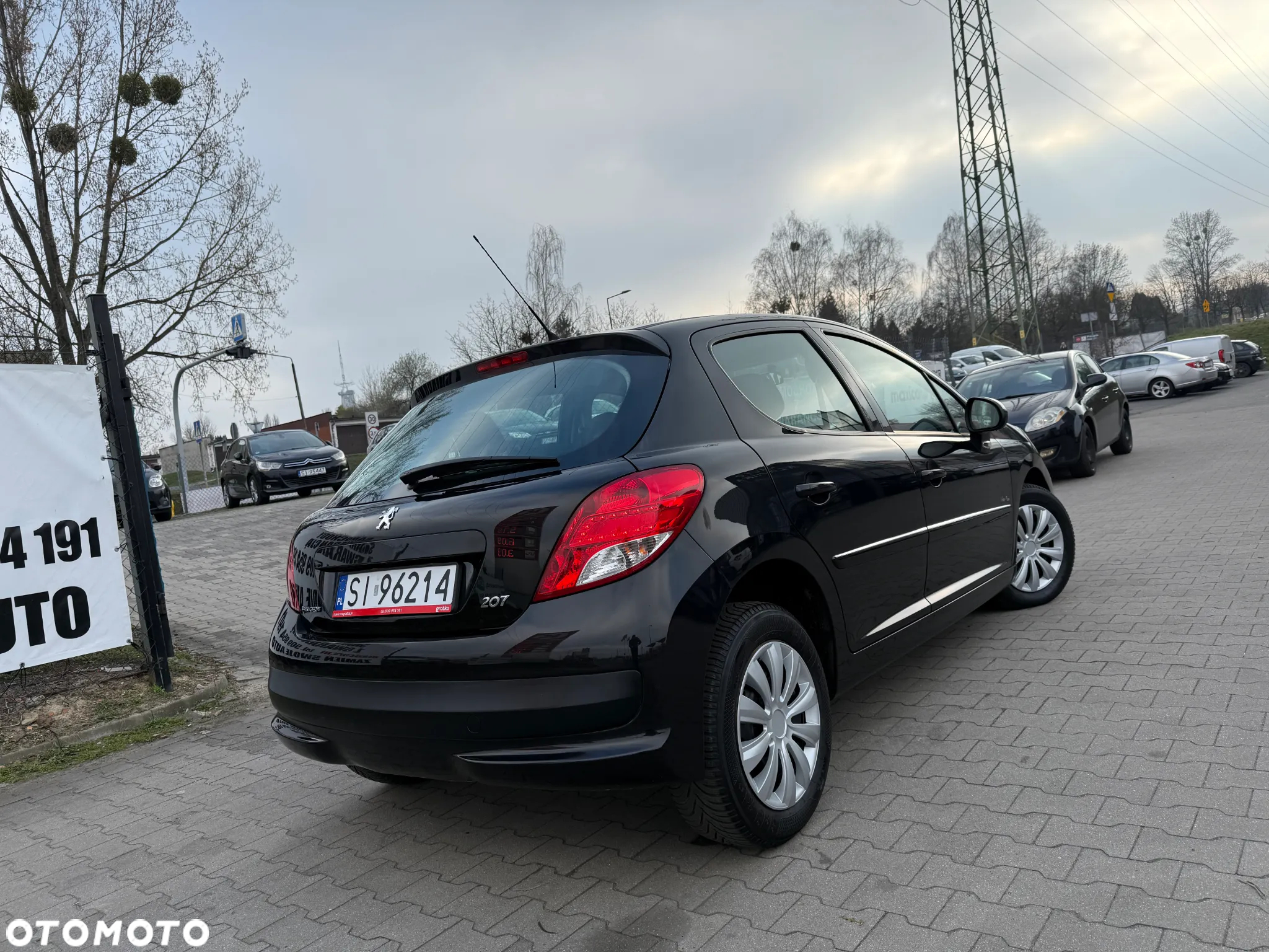 Peugeot 207 1.4 Trendy - 9