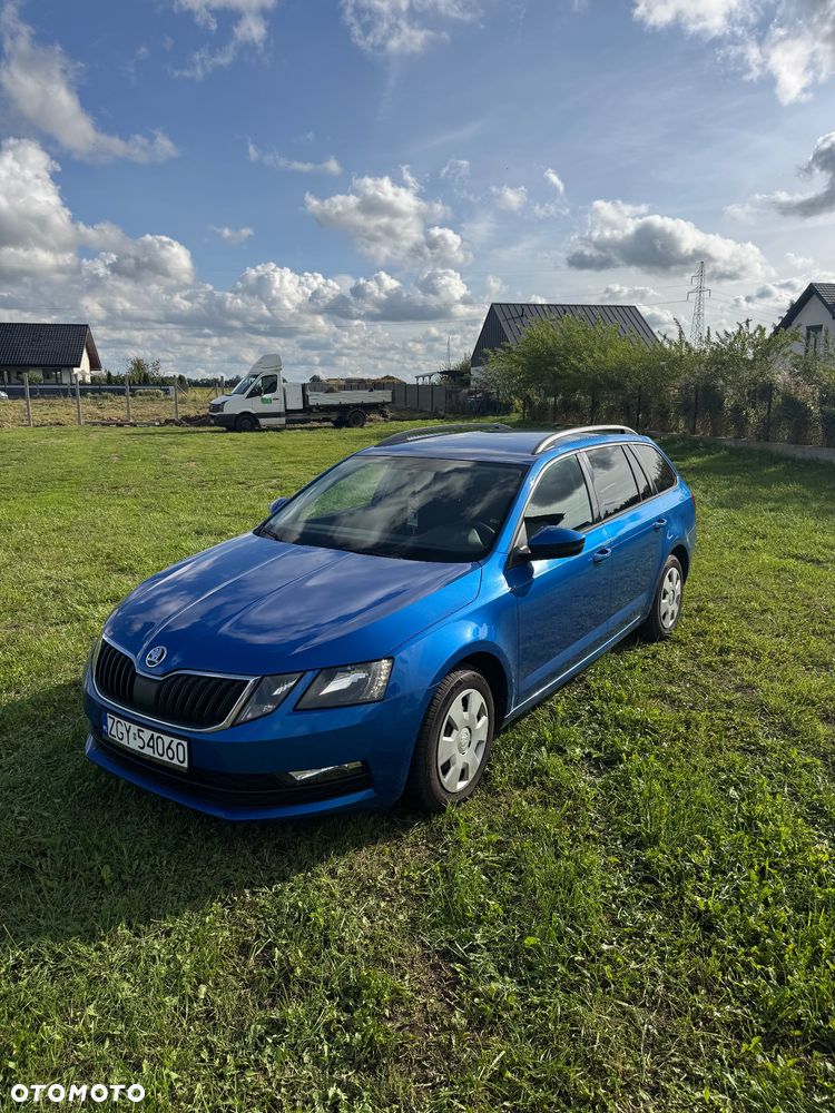 Skoda Octavia 1.6 TDI Active - 1