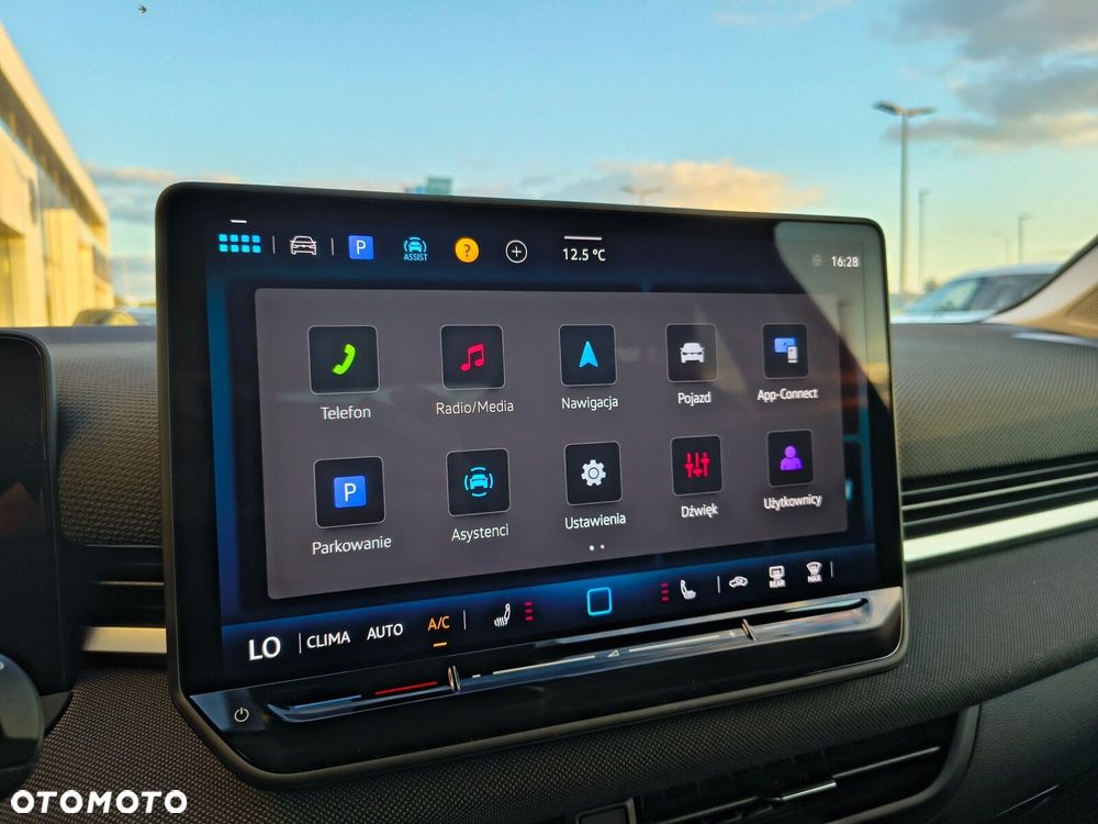 Volkswagen T-Roc - 21
