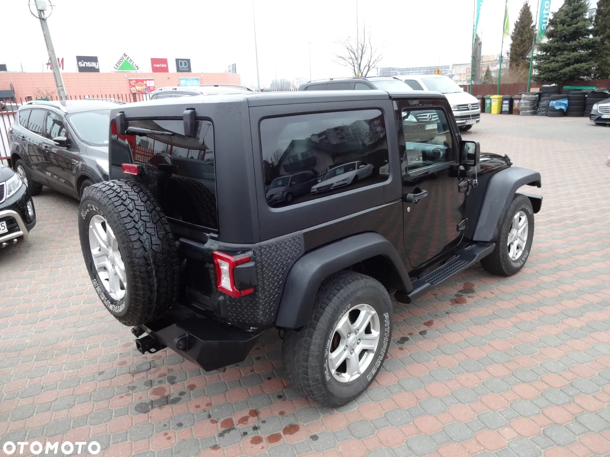 Jeep Wrangler - 5
