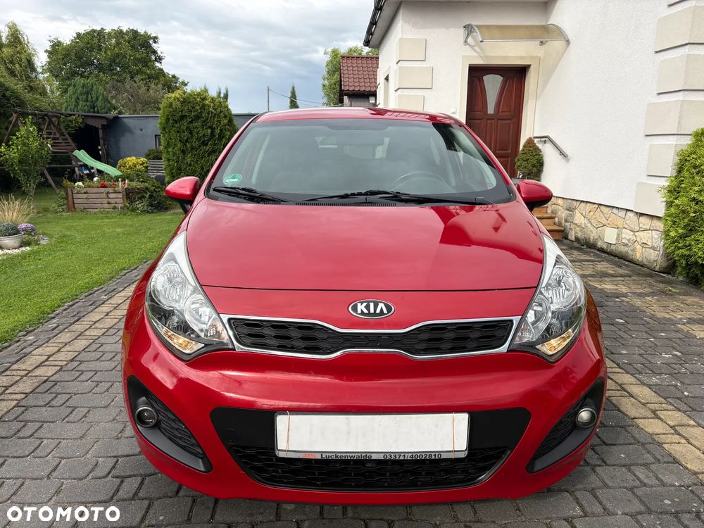 Kia Rio - 2