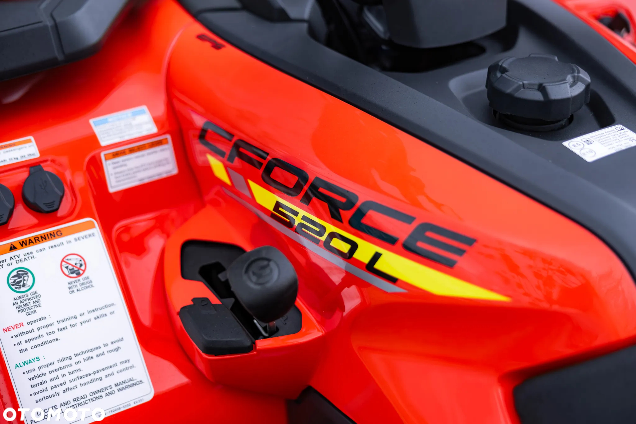 CFMoto CForce - 17