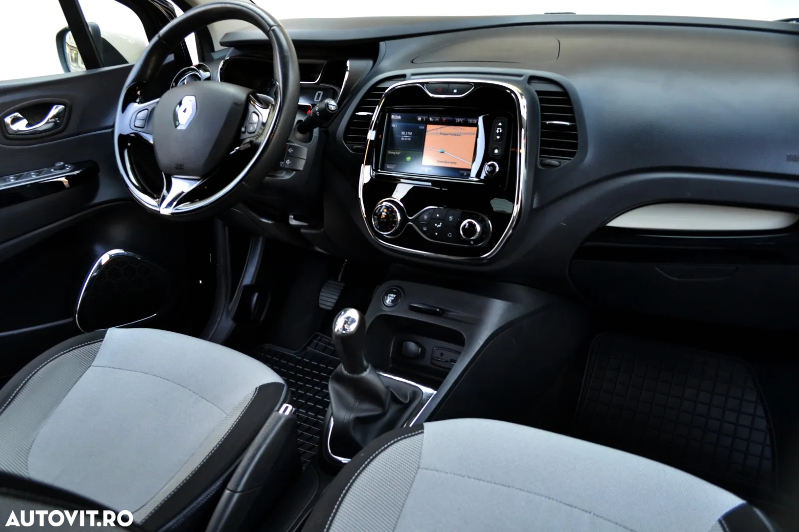 Renault Captur (ENERGY) dCi 90 INTENS - 10