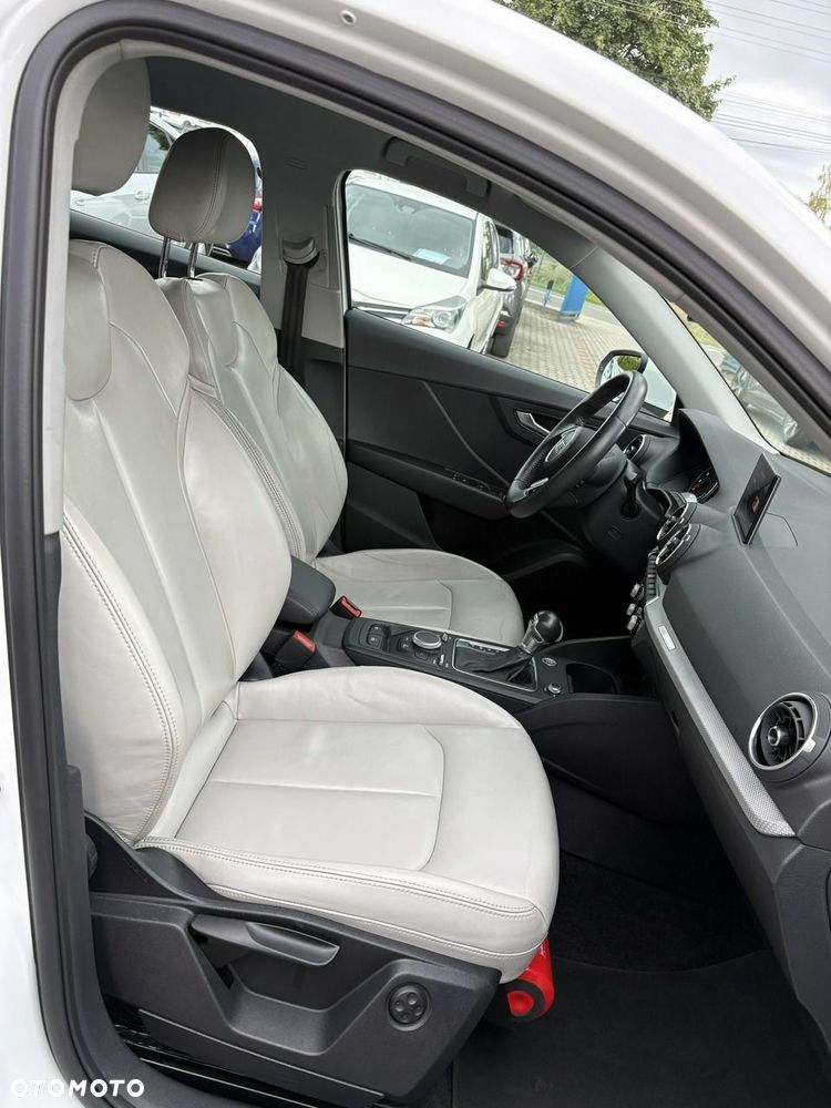 Audi Q2 - 19