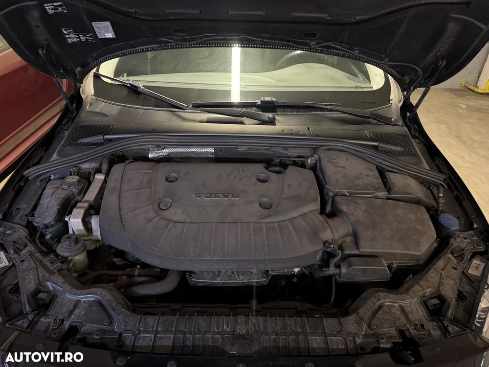 Volvo V60 D6 Twin Engine Geartronic Momentum - 17