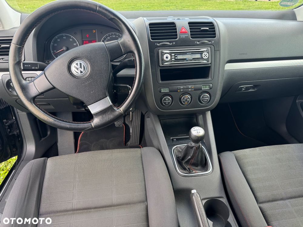 Volkswagen Golf 1.6 Goal - 22