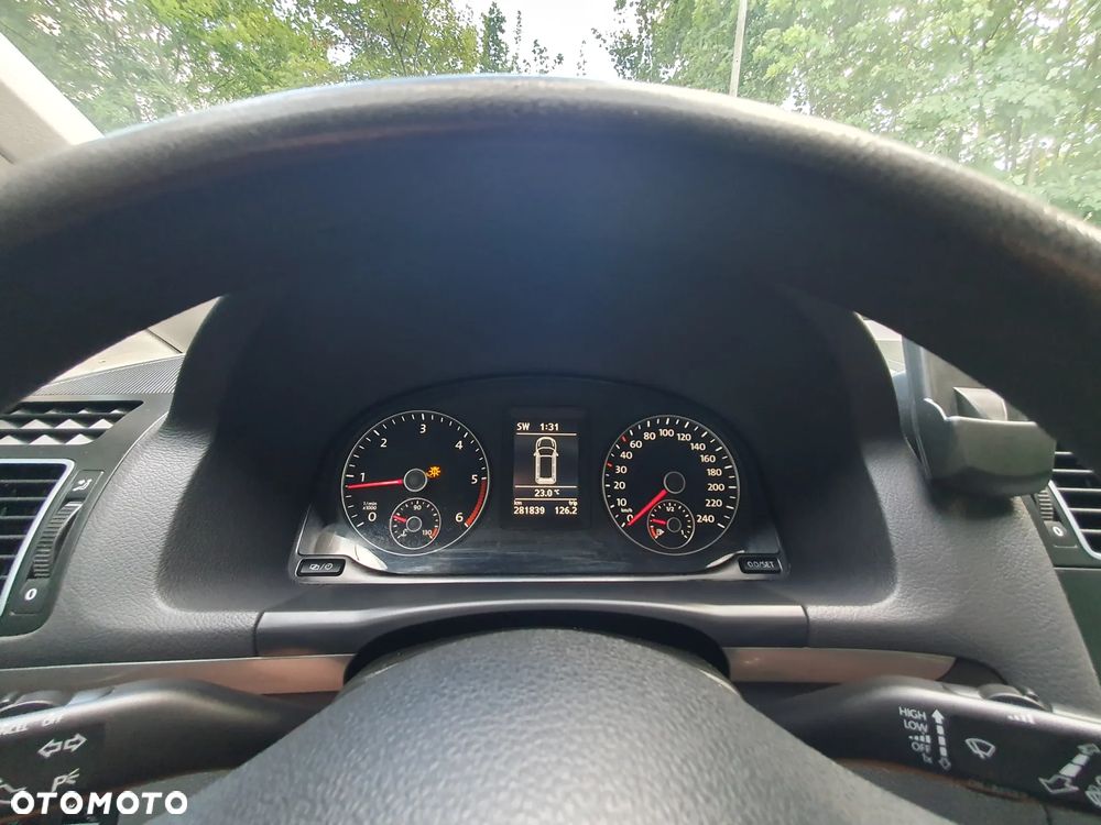 Volkswagen Touran 1.6 TDI DPF Comfortline - 13