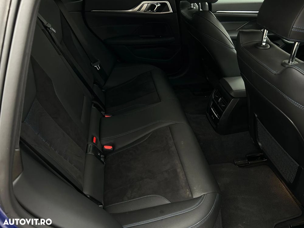 BMW i4 eDrive35 - 11