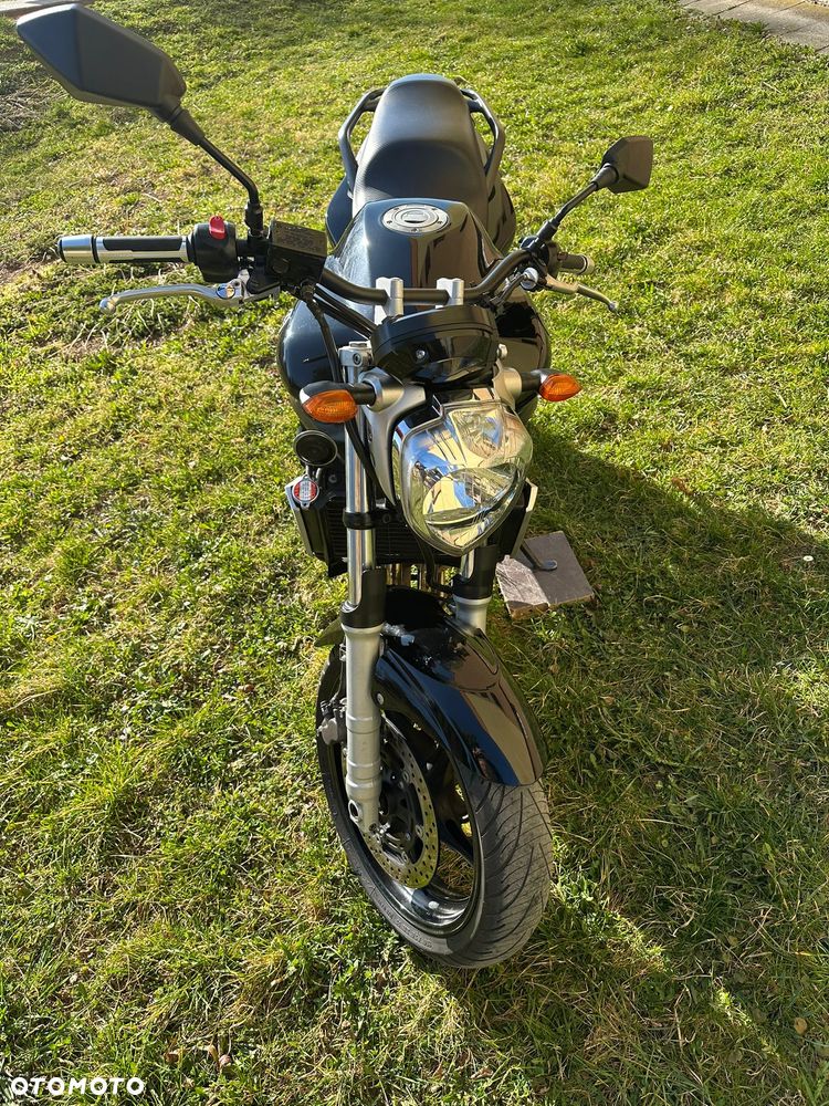 Yamaha FZ6 - 5