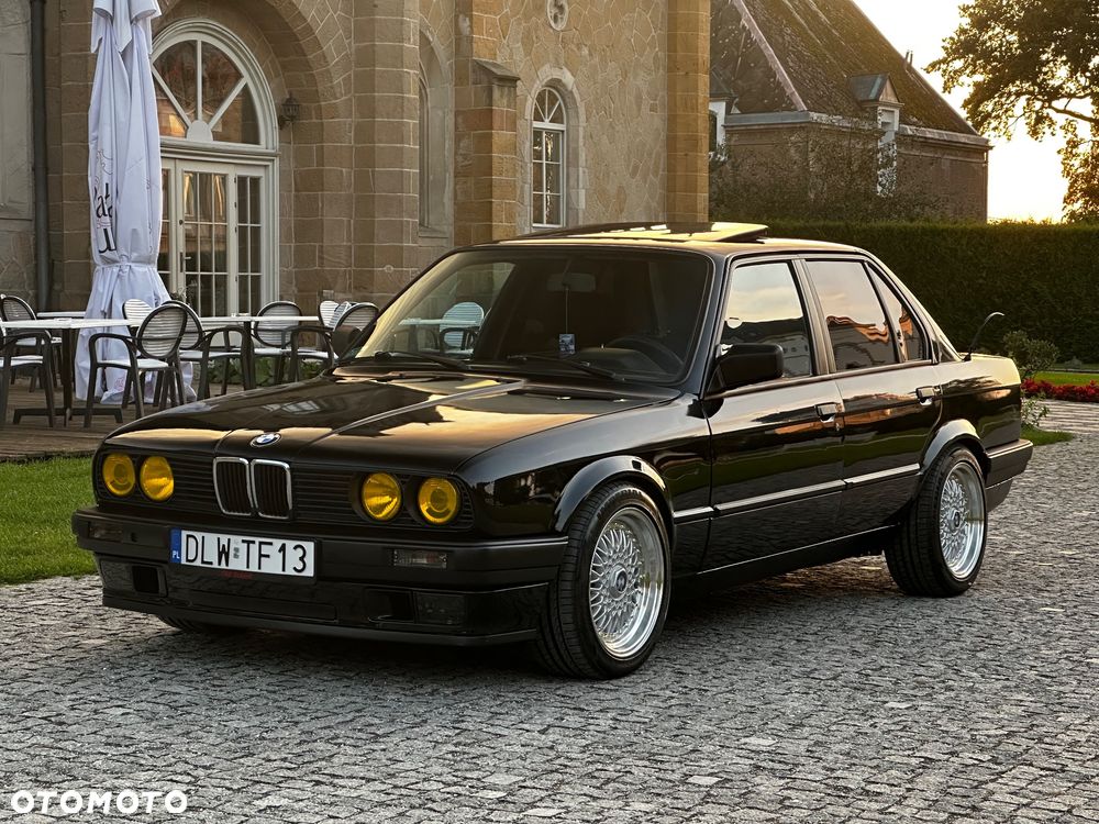 BMW Seria 3 320i - 8