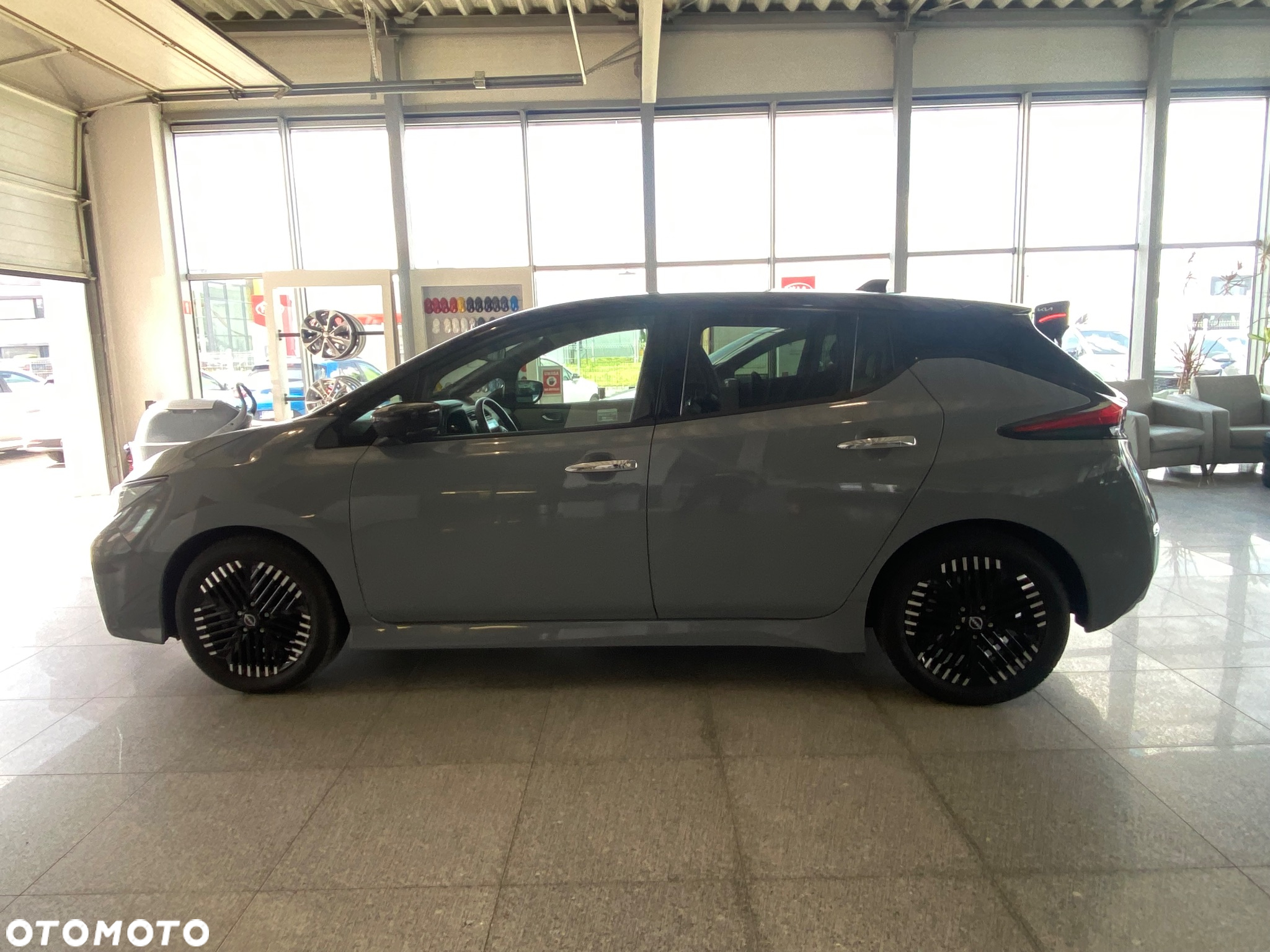 Nissan Leaf 40kWh N-Connecta - 2