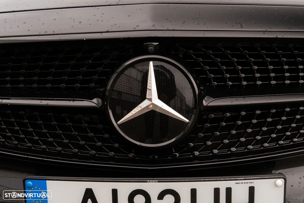 Mercedes-Benz E 220 d AMG Line - 43