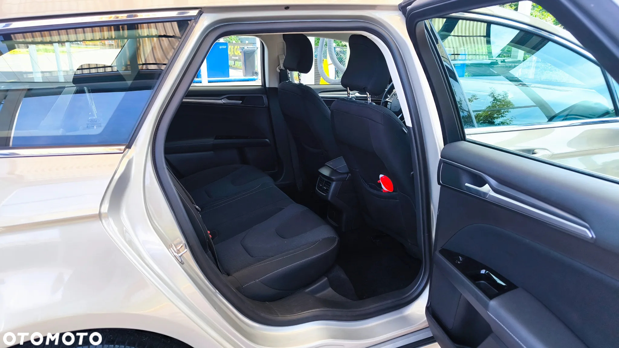 Ford Mondeo 2.0 TDCi Titanium PowerShift - 5