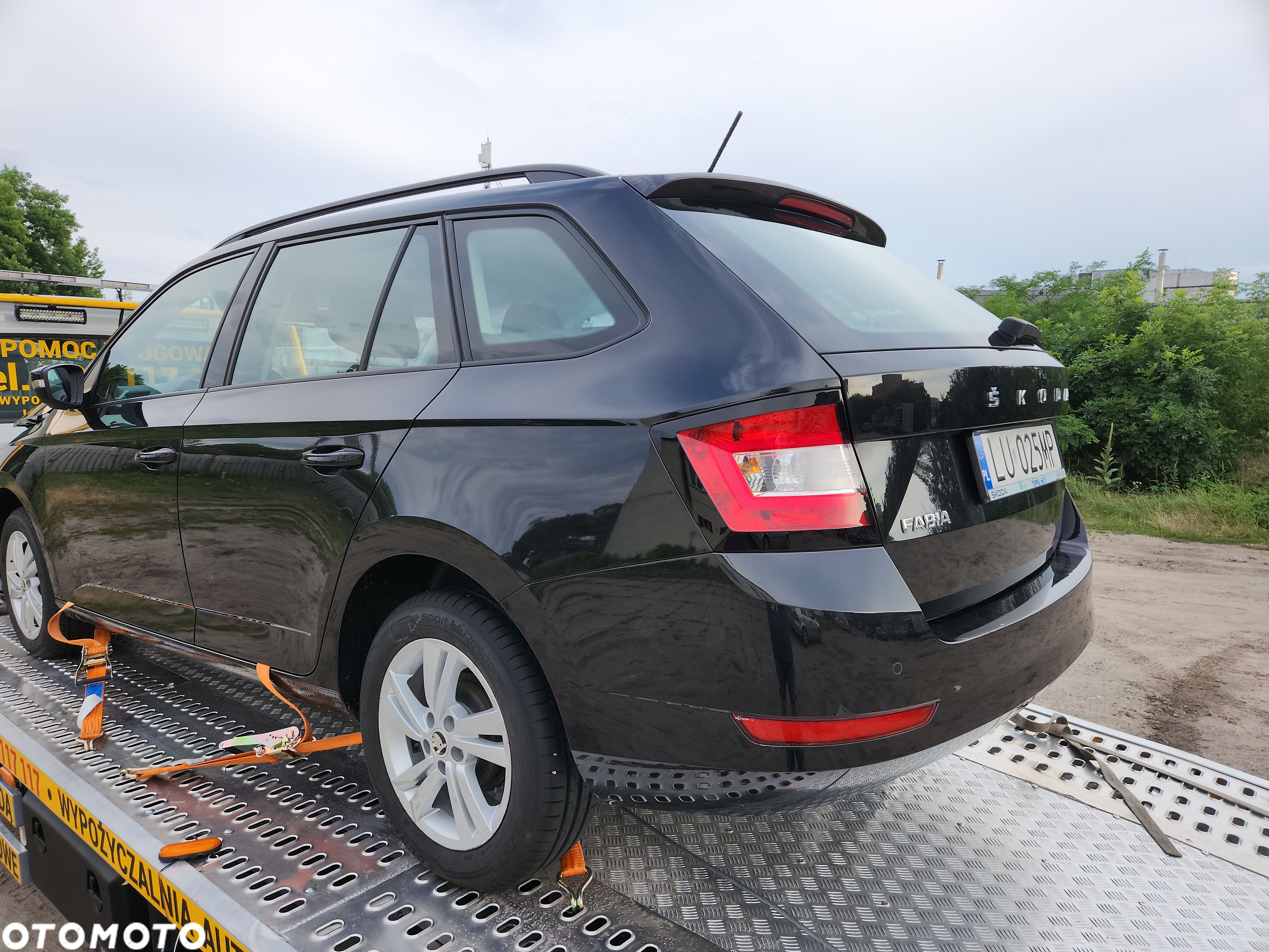 Skoda Fabia 1.0 TSI Ambition - 1