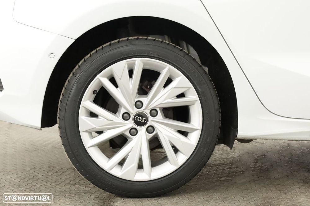 Audi A3 Sportback 30 TFSI Advanced S tronic - 5