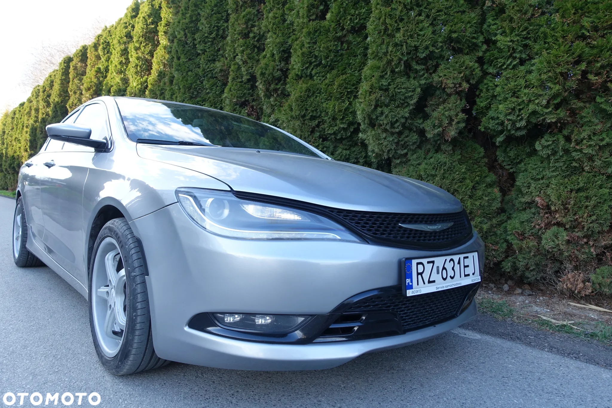 Chrysler 200 - 4