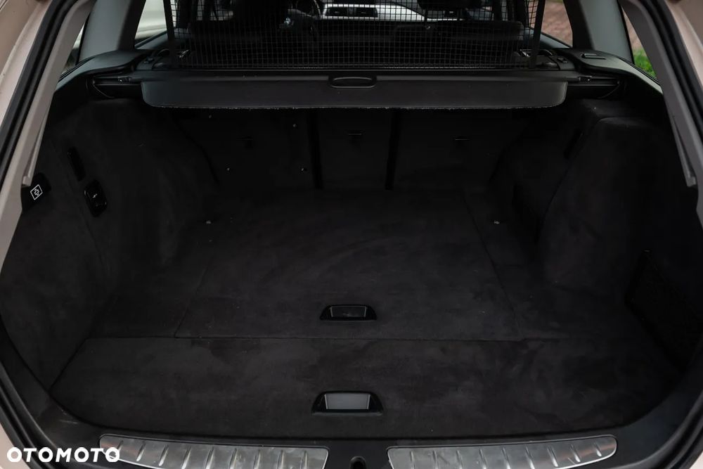 BMW Seria 3 320d xDrive Sport-Aut Modern Line - 30