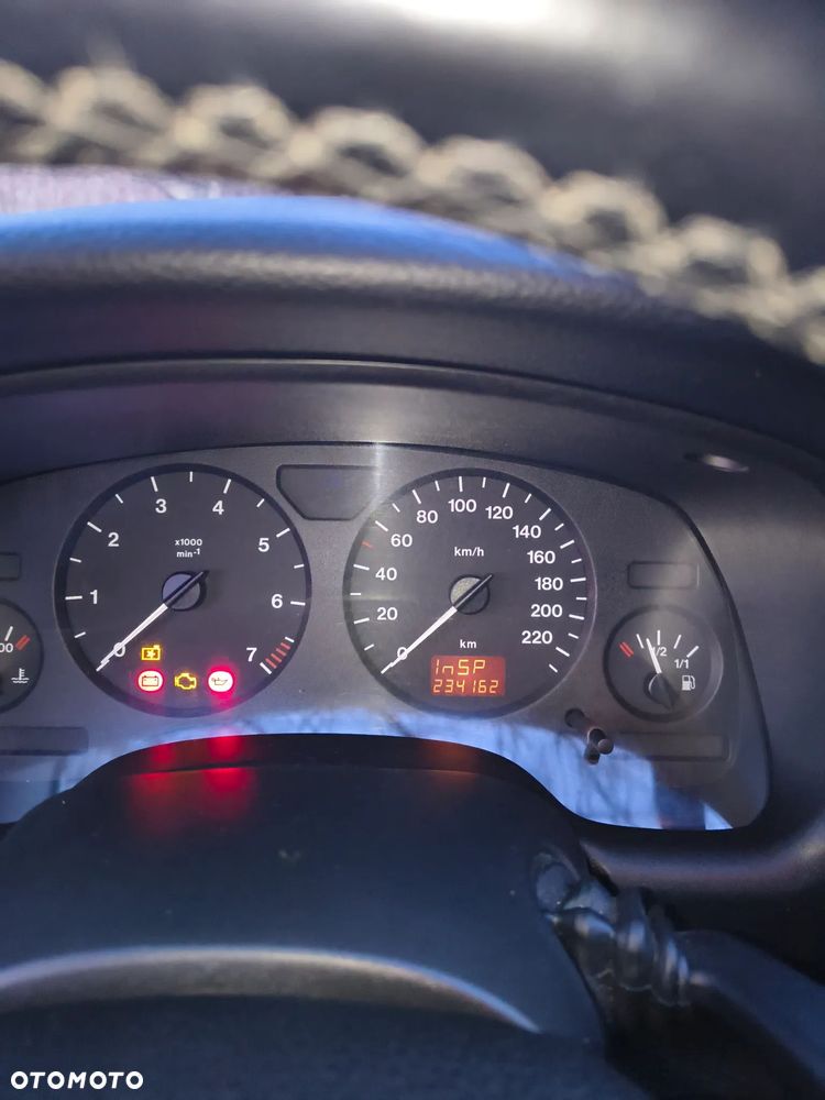 Opel Astra 1.8 16V Dream - 7